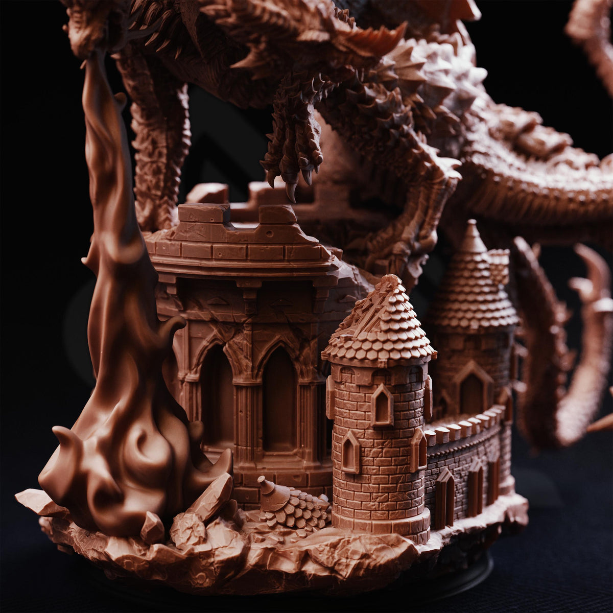 Pentelia, Mother of Dragons Miniature: 5-Headed Resin Boss, 32mm Scale
