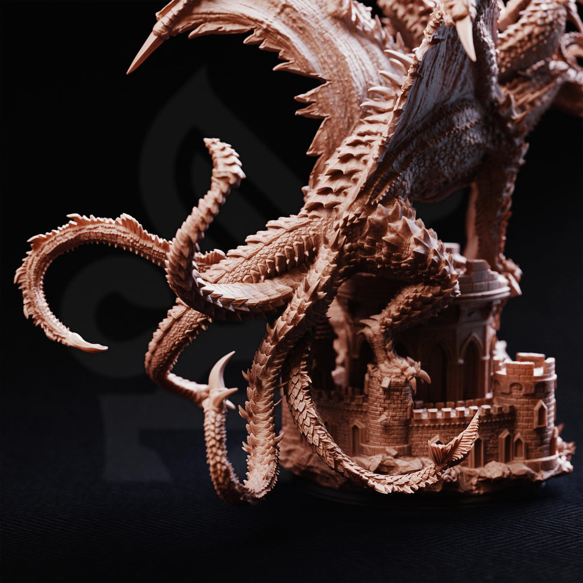 Pentelia, Mother of Dragons Miniature: 5-Headed Resin Boss, 32mm Scale