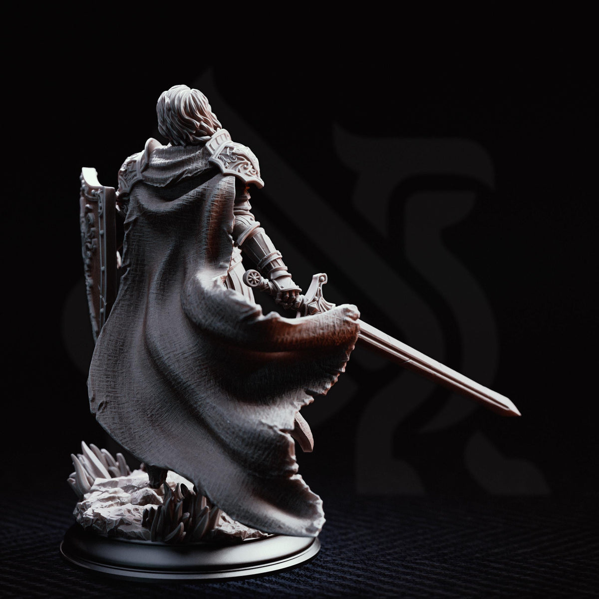 Alwine von Findros Miniature Elite Marine Knight Paladin Fighter D&D Figure, DM Stash 32mm 75mm Unpainted Resin Tabletop RPG Display Figure